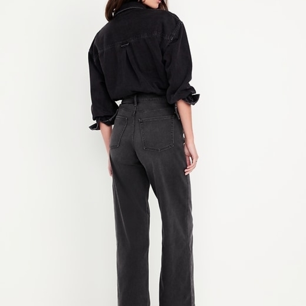 Classic Black Women's Jeans - Picture 5 of 8